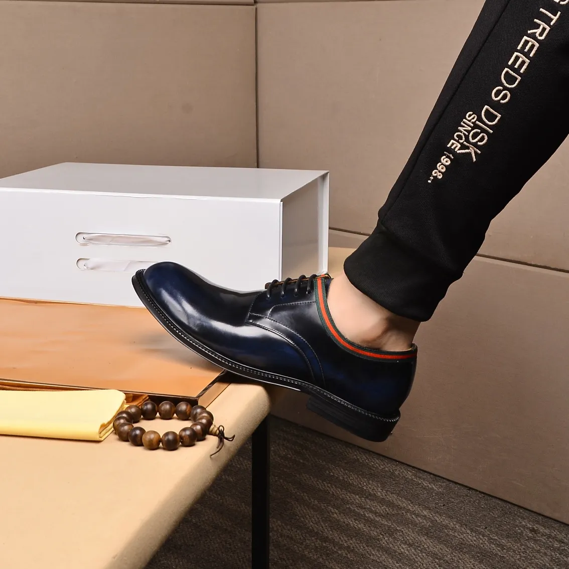 Men's shoes💰540📛📛Original (water-dyed cowhide) Gucci GUCCI official website formal shoes🌀 Italian🇮🇹imported cowhide➕top imported water-dyed cowhide lining💋Finely handmade original bottom, the real thing looks better when photographed in person Standard size 38-44
